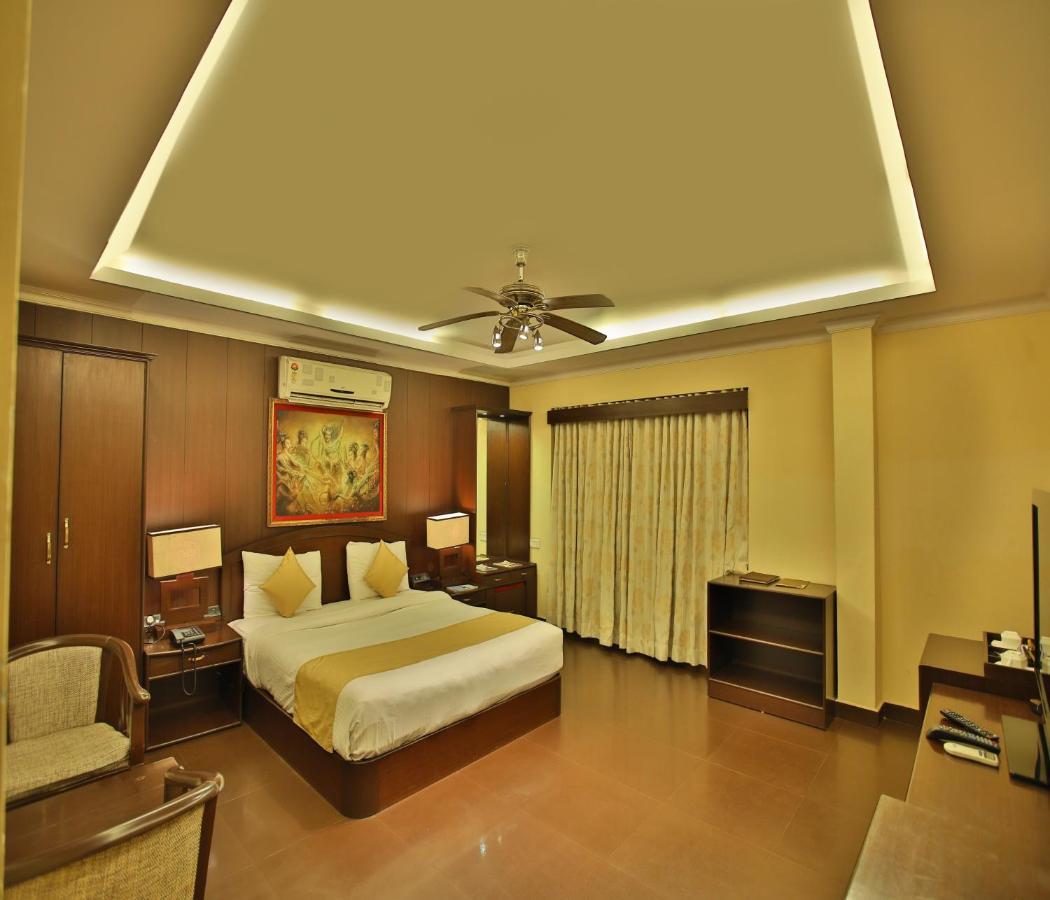 Aalankrita Resort & Convention Secundurabad Екстериор снимка