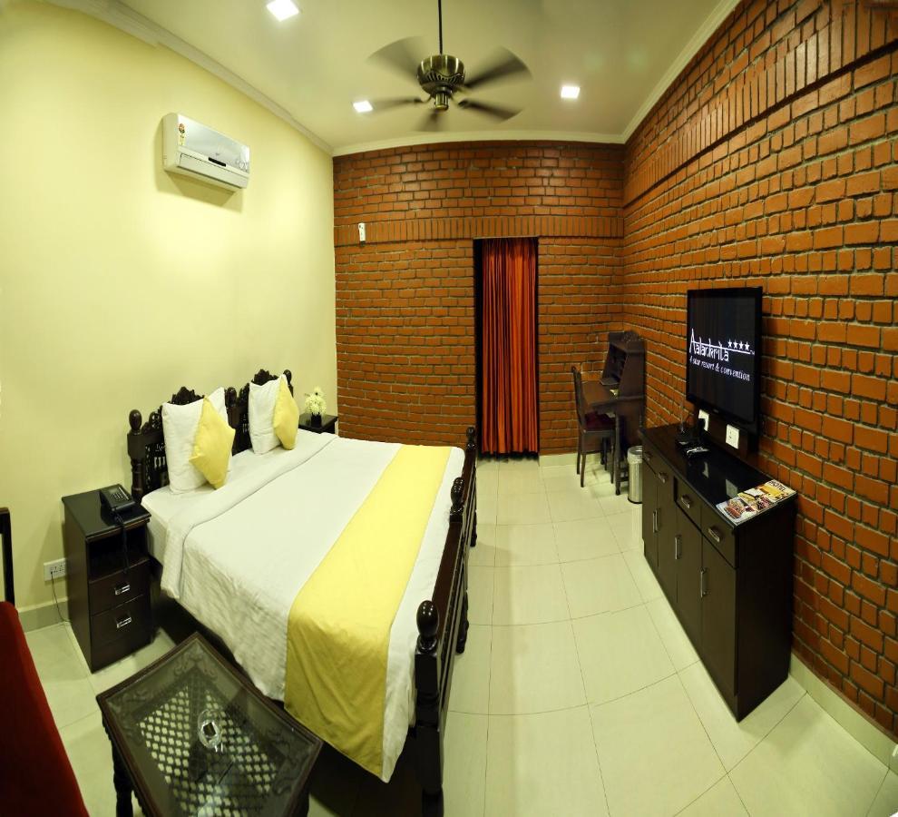 Aalankrita Resort & Convention Secundurabad Екстериор снимка