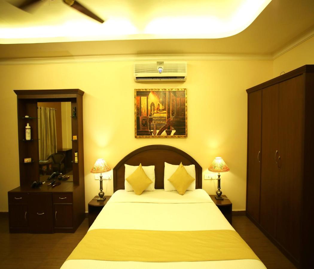 Aalankrita Resort & Convention Secundurabad Екстериор снимка
